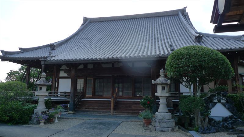 河内国分本町の街並み_f0139570_1963381.jpg