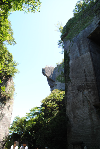 b0242873_01244325.png