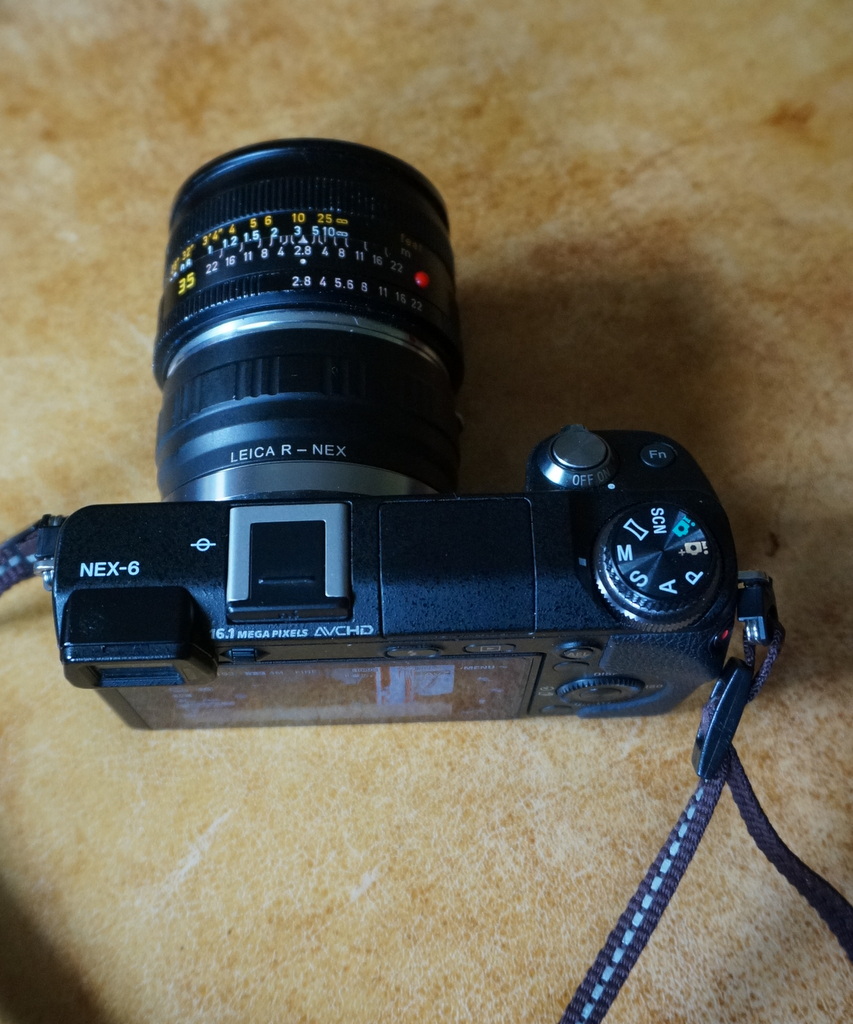 Leica M ≧ NEX6_c0180686_06220254.jpg