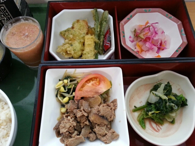 今日の昼食@会社Vol.585_b0042308_12344443.jpg