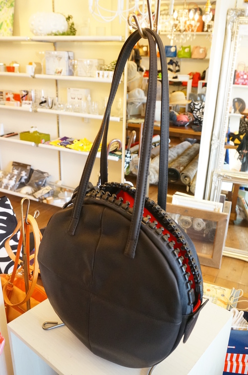 ☆kawakawa(カワカワ)バック入荷しました☆_a0143711_14572431.jpg