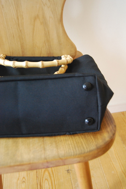 着物リメイク・絽で作ったbag_d0127925_16562798.jpg
