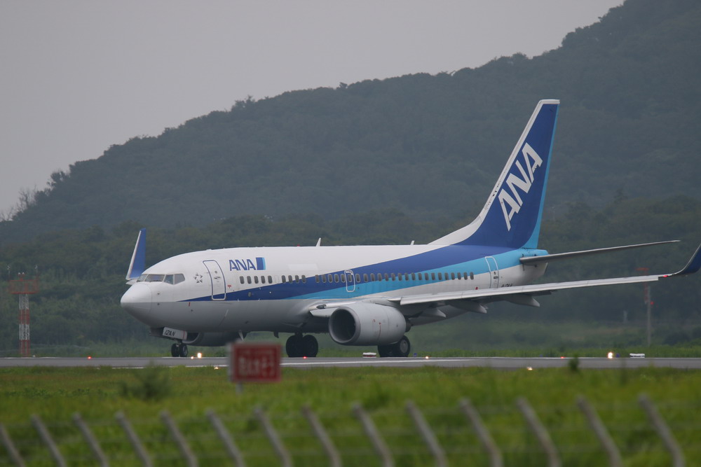 今日のB７３７―７００_e0128144_12481066.jpg