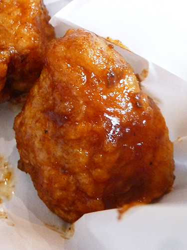 【閉店】BUFFALO WINGS & SMILE TOKYO_c0152767_2255999.jpg