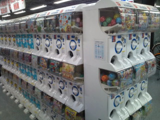 ヨドバシカメラ吉祥寺店のガチャガチャ 必見 お店探しの専門サイト キャバクラ求人 体入クラブ Http Tainew Club Jp 日記 エピソード体験談 地域情報などなど