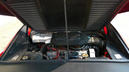 Bologna の 308GTB_a0129711_19224371.jpg