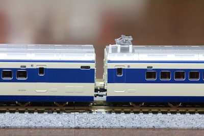 0系新幹線もやって来た！KATOの中古品0系2000番代(品番10-136)を