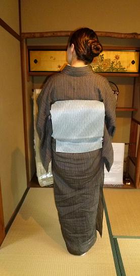 小千谷縮・羅紗織八寸帯にピッタリの半襟。_f0181251_16275025.jpg
