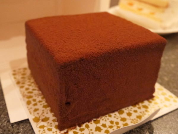我孫子 シャロン洋菓子店で粉ふきレンガ あんこがゆく