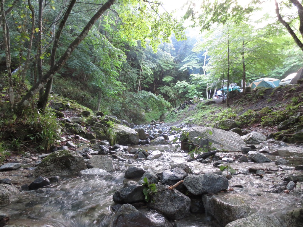道志村の山伏オートキャンプ場_c0310571_06292919.jpg