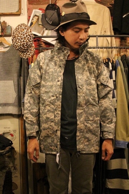 デジカモGORE-TEX_d0121303_2128541.jpg