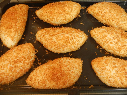 カレーパンとカレーウインナーパン_f0232107_925088.jpg