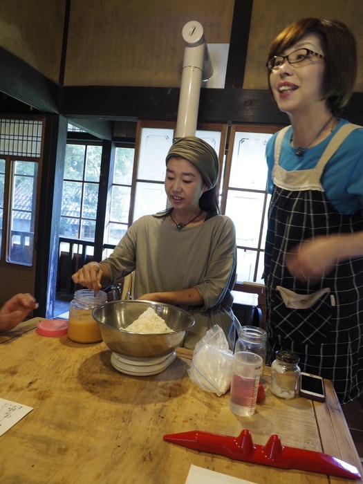 古民家で、楽健寺酵母パン作り＆酵素作り_c0116915_0212645.jpg