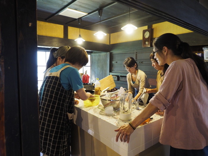 古民家で、楽健寺酵母パン作り＆酵素作り_c0116915_05740100.jpg