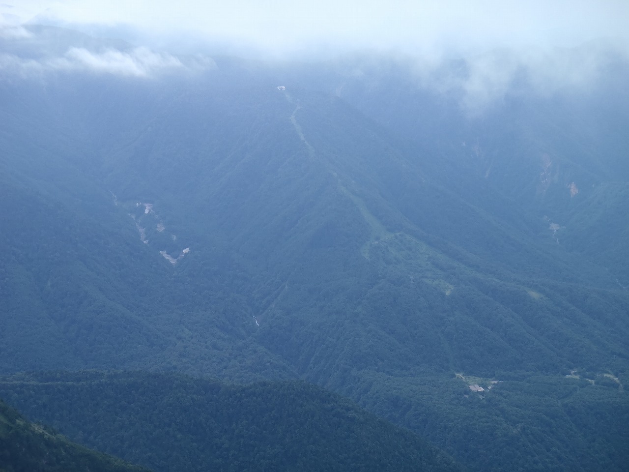 e0171018_1854929.jpg