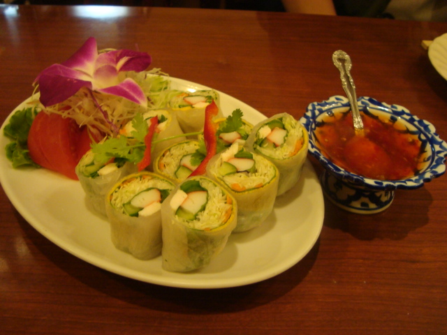 六本木「タイ料理 バンコクレストラン」へ行く。_f0232060_16171257.jpg