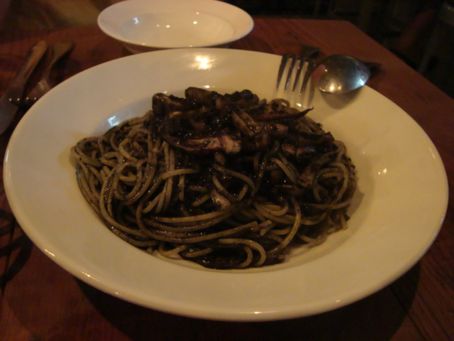 渋谷「アルルの食堂 urura ウルラ」へ行く。_f0232060_16573668.jpg