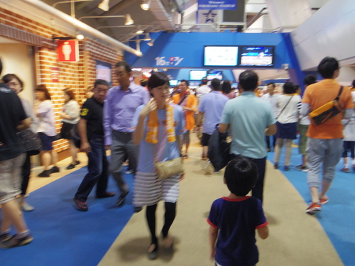 e0123104_1561623.jpg