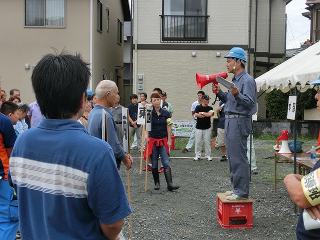 「黄色いバンダナ」の掲示率は84% 駿河台3丁目防災訓練_f0141310_7314911.jpg