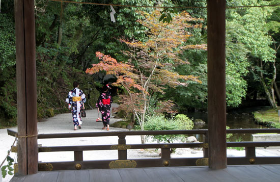 上賀茂神社散策_e0048413_21238100.jpg