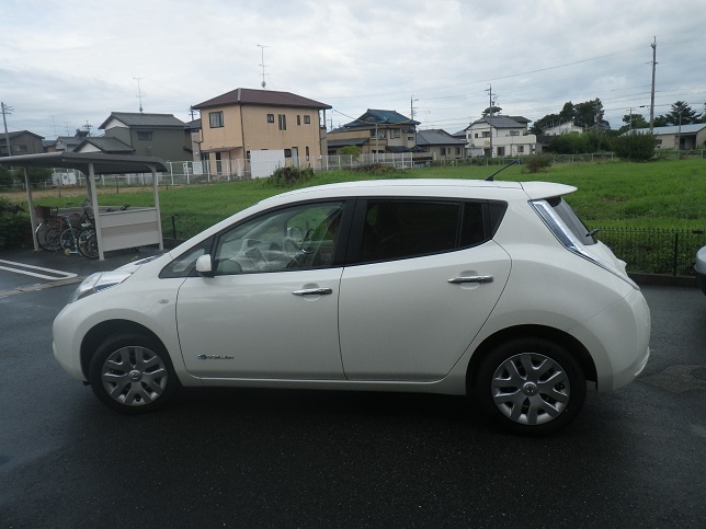 電気自動車がやって来た！_f0097924_17175276.jpg