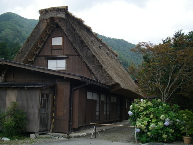 b0113219_01384503.jpg