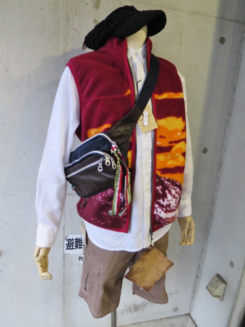 BIRVIN UNIFORM SUNSET Fleece VEST 。。。& 急遽の御知らせ!★?_d0152280_22244229.jpg