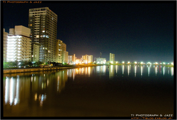 新潟、萬代橋の夜景 Part 1_b0134013_2361188.jpg