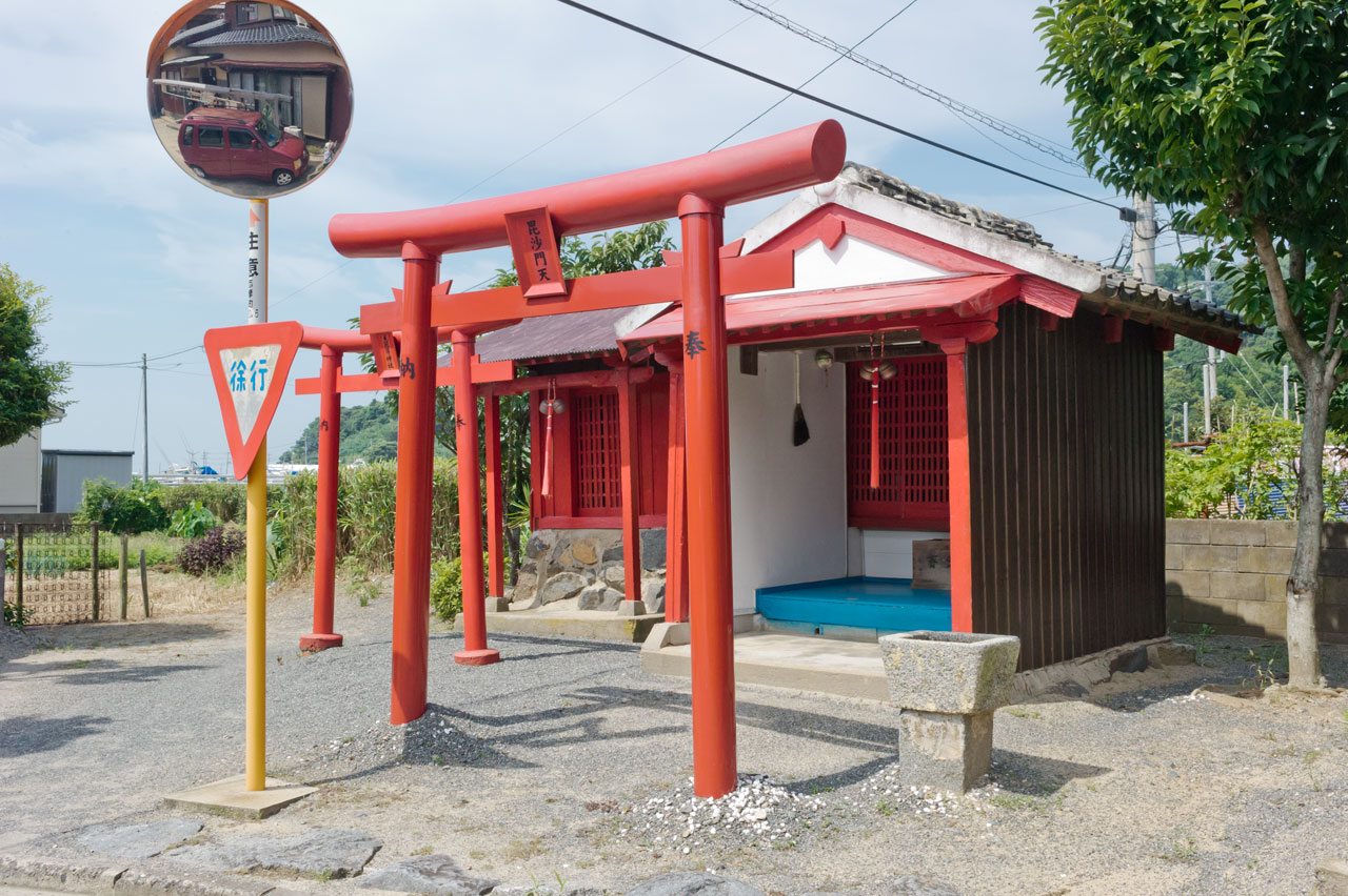 恵比須神社　福岡県糸島市志摩芥屋_b0023047_04074732.jpg