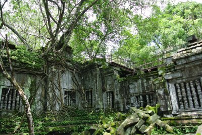 アンコールワット遺跡めぐりの旅2 ～ベンメリア遺跡～_f0204175_200526.jpg