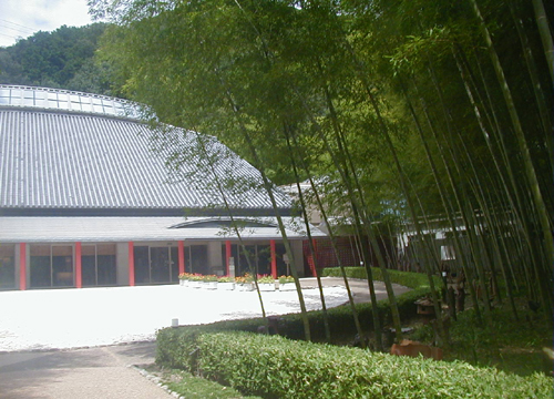 ●姫路市書写の里・美術工芸館、その1_d0053294_0195636.jpg