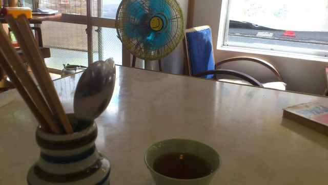食堂 カルン でランチ_e0115904_22572278.jpg