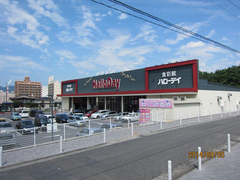 朝から雲が多く時々雨が降る！_c0142535_19464962.jpg