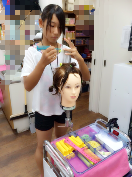 目指せ美容師 職場体験の子達が来てくれました 浜松市浜北区の美容室 Skyscape スカイスケープ 店長の鶸田 ひわだ のブログです