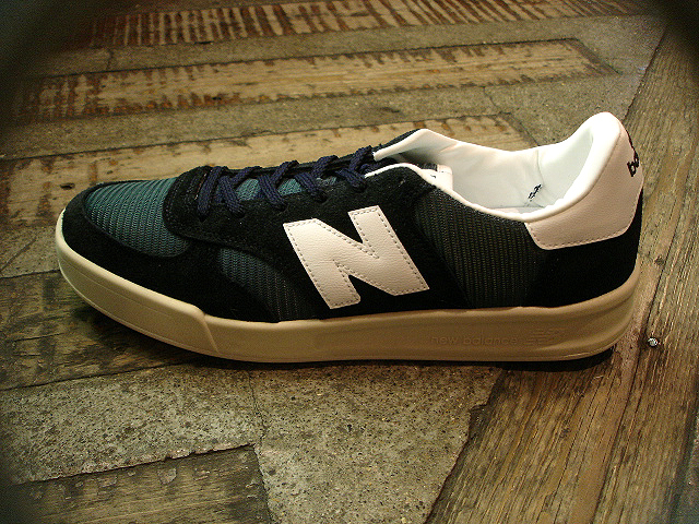 NEW : new balance [CT300] 