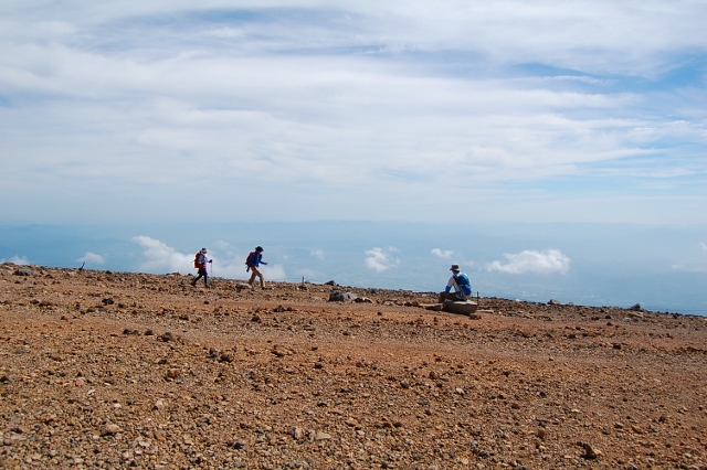 秘湯な山。一切経山。_b0189948_19244577.jpg