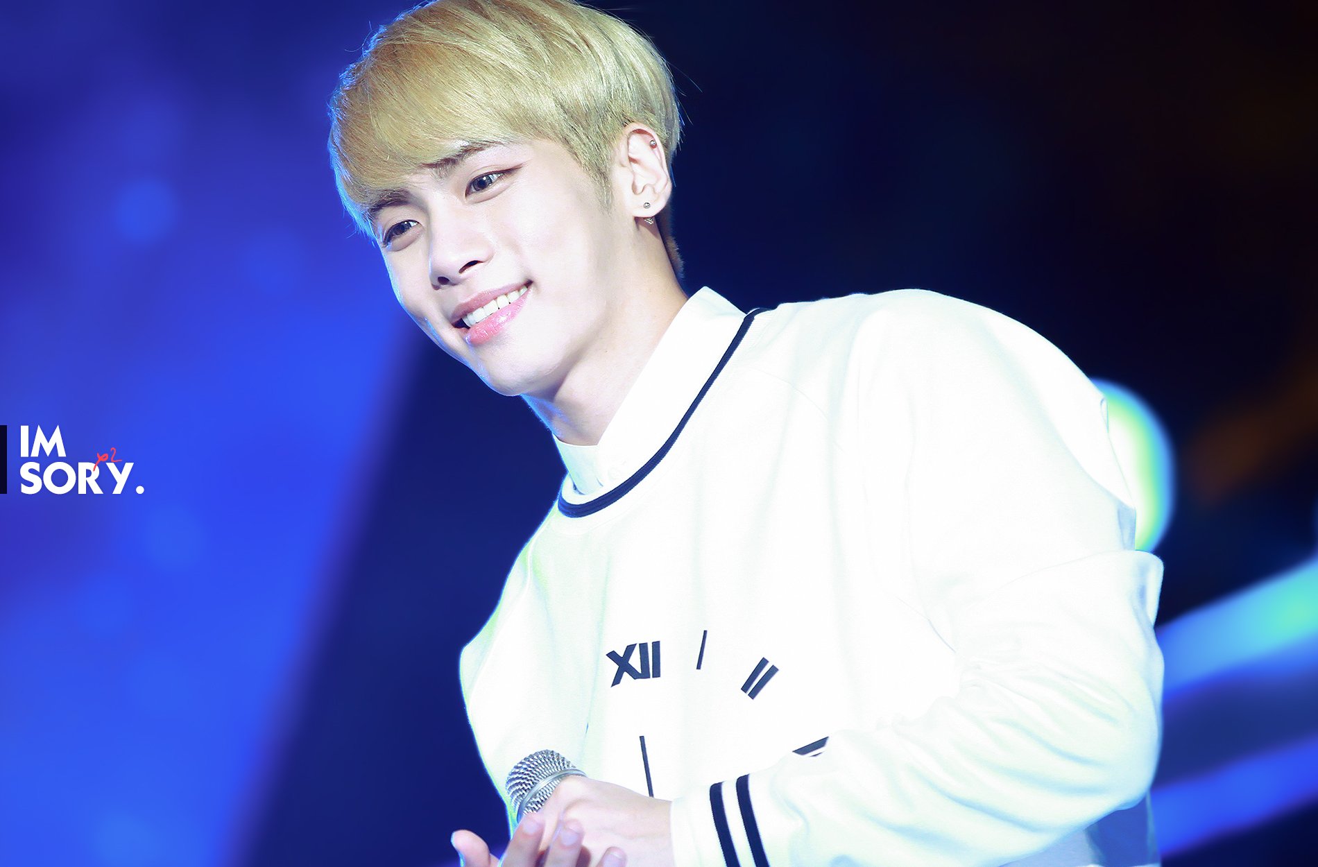 Jonghyun \' MBC Sangnam Special DJ Concert Turn Up The Radio \' // 140904_e0080563_9371280.jpg