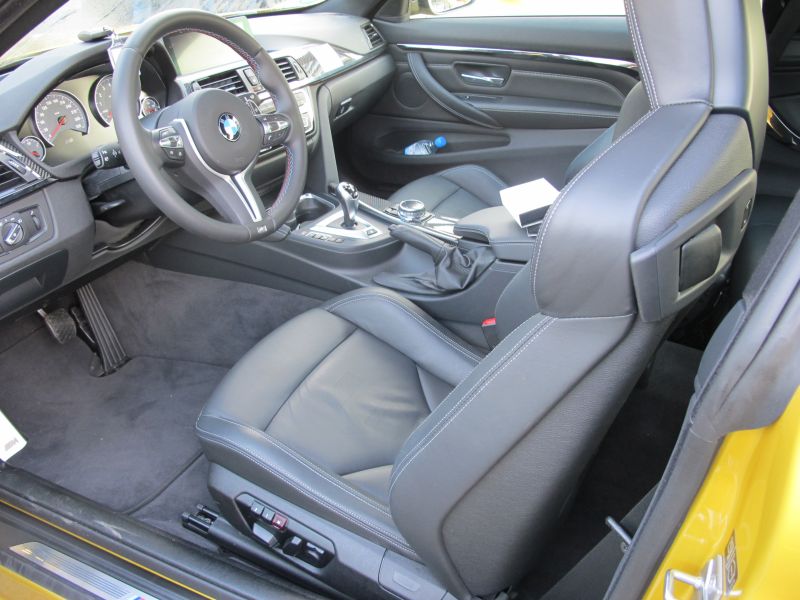 スバルの商品戦略を考察する その2 (BMWのM4から学ぶ)_f0076731_11430659.jpg