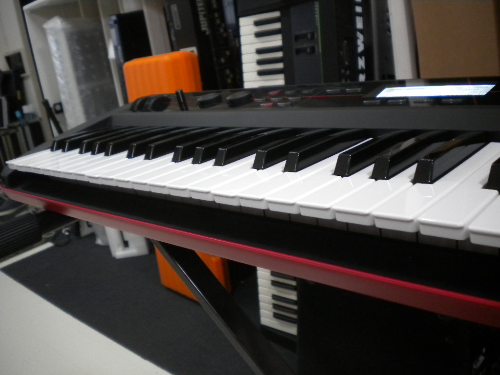 KORG KROSS-61試奏記 : 風流音色まねゑもん KORG KROSS-61試奏記 : 風流音色まねゑもん