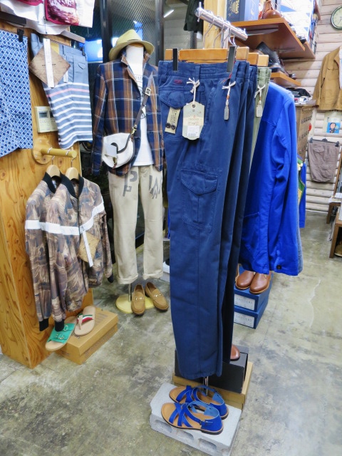 GTA ・・・ Vintage WASHED TWILL CARGO PANTS！★！ ＆ 御知らせ..._d0152280_13462281.jpg
