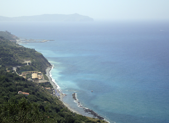 チレント海岸　ドライブも怖し楽しな青い海！_f0205783_19483491.jpg