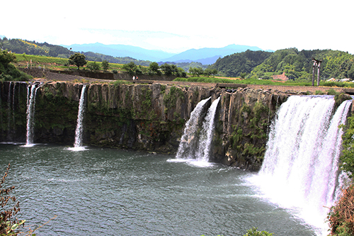 原尻の滝・白水ダム_a0090941_0123215.jpg