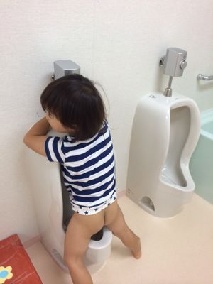 2歳10ヶ月　トイレトレーニング_e0254044_2247791.jpg