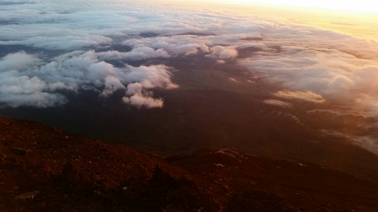 富士山・ご来光登山は「時の運」_d0048750_8451035.jpg