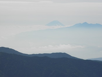 d0032405_2251455.jpg