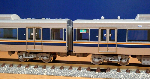 トミックス キハ40形1700番台 北海道色の車内加工 : Scenery