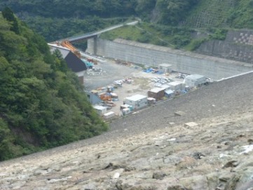 9月6日 徳山ダム・エクスカーションとシンポジウム_f0197754_192186.jpg