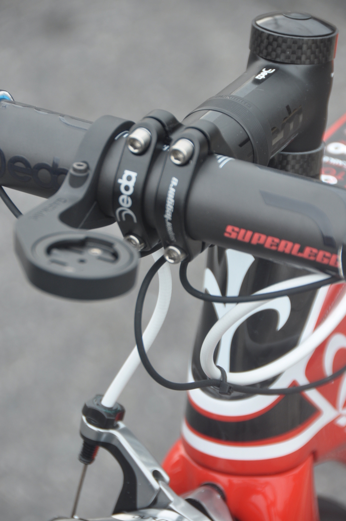 Wilier  Cento 1 SR    DURA Di2仕様_b0246207_17134026.jpg