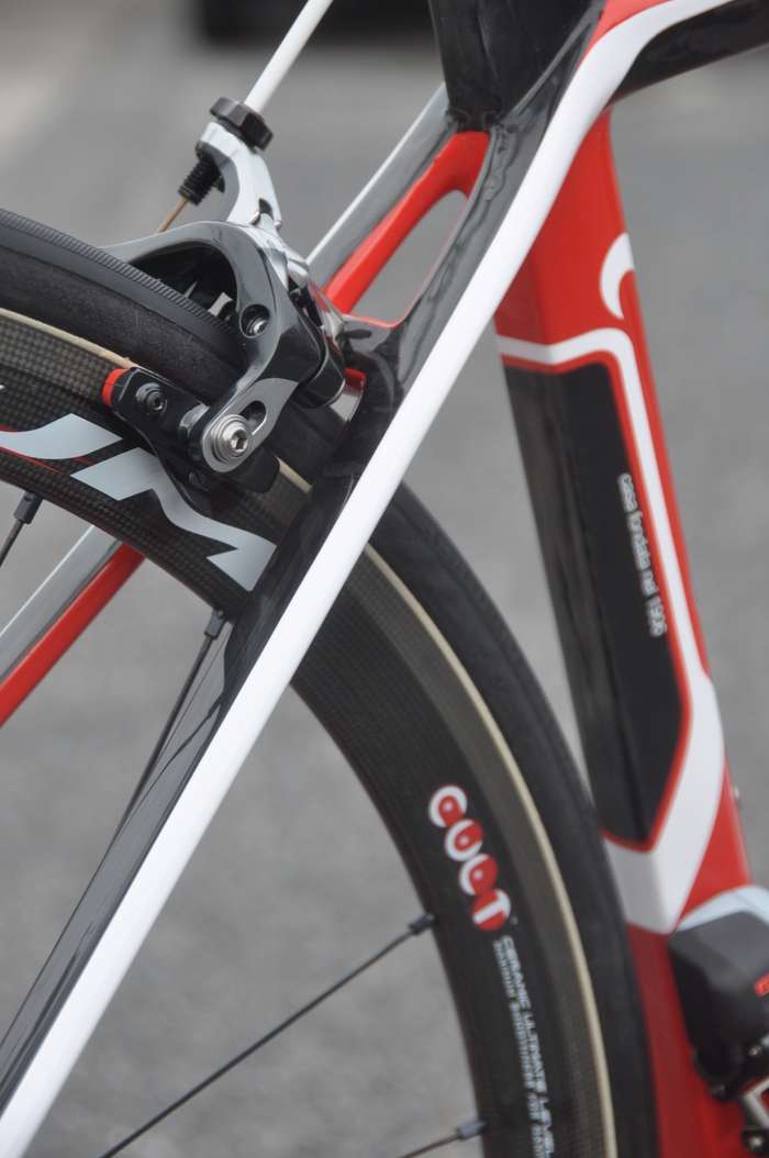 Wilier  Cento 1 SR    DURA Di2仕様_b0246207_173056.jpg