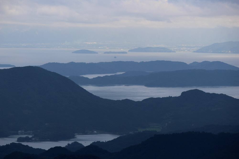 f0212511_55138.jpg